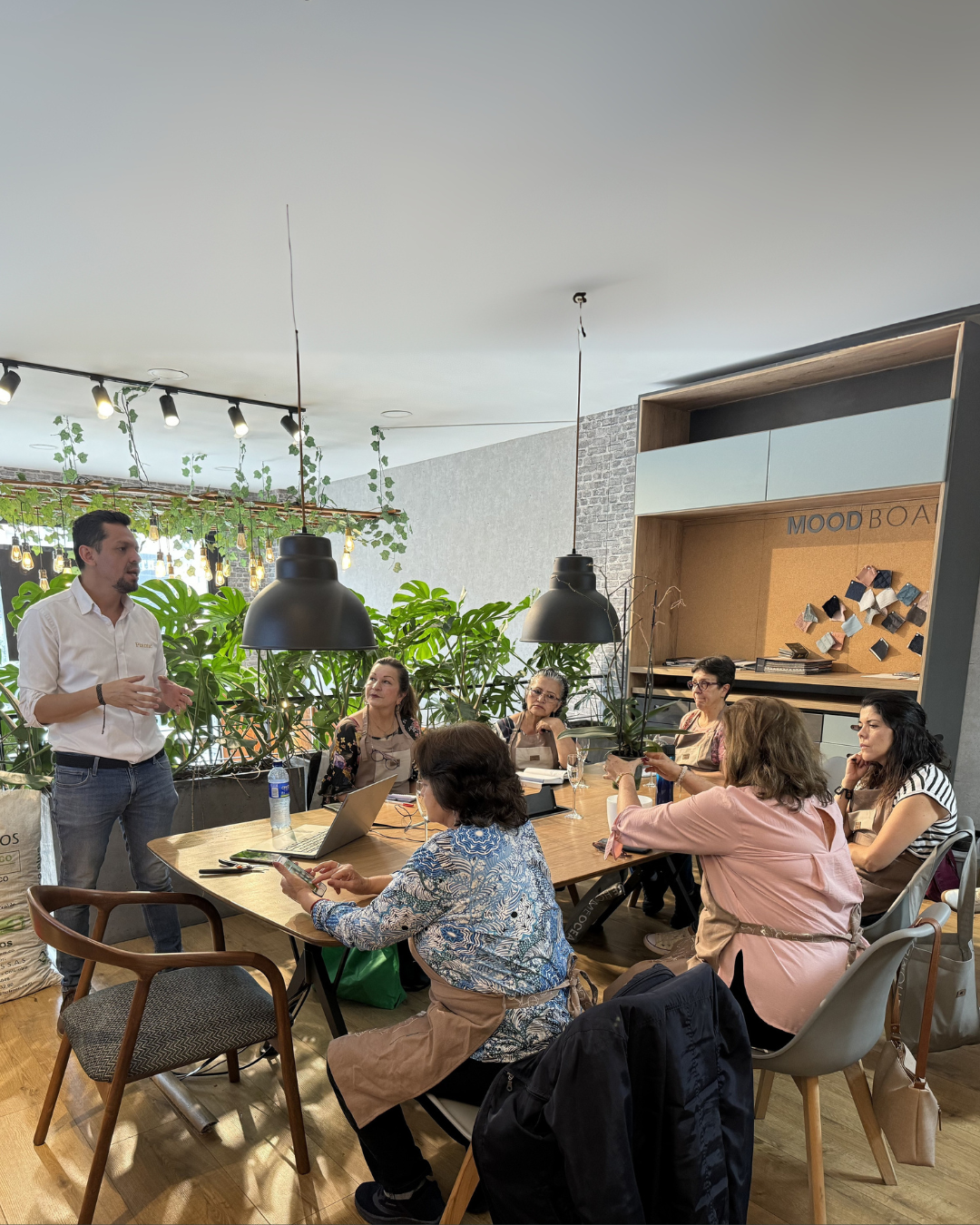 Ambiente natural y aprendizaje en el Taller Florecer Piante Bogotá